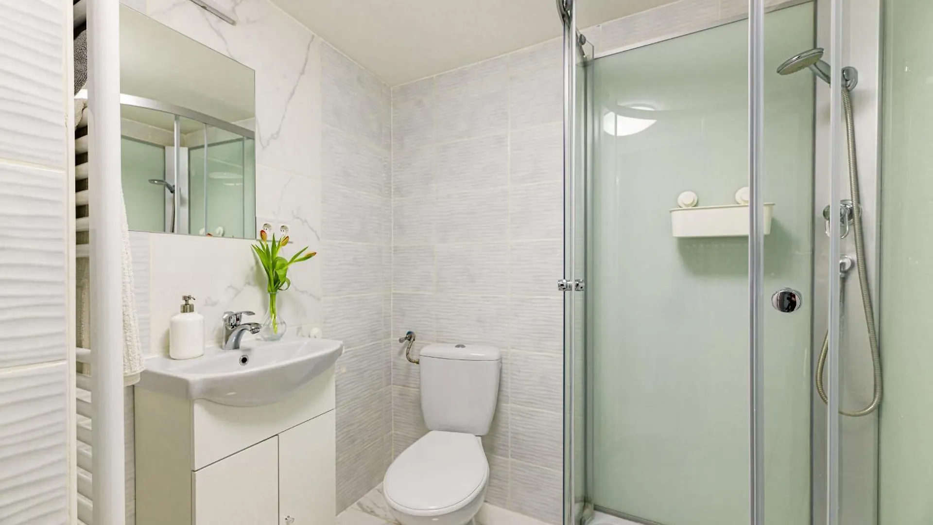 Gloria Downtown Apartments Budapest 0*,  Ungern